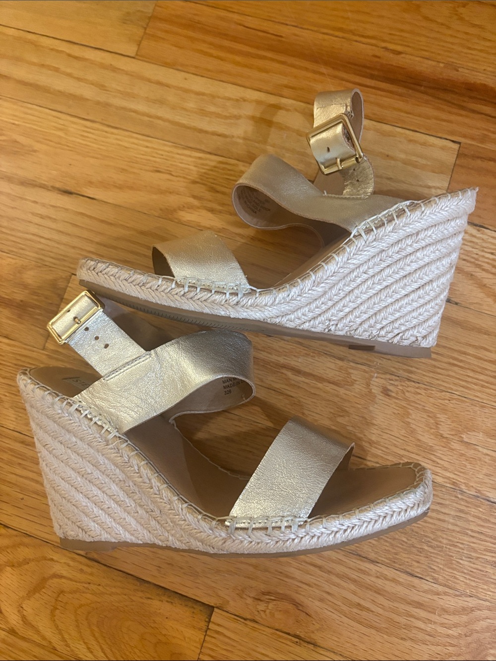 *Worn once* Gold Espadrille Wedge Sandals